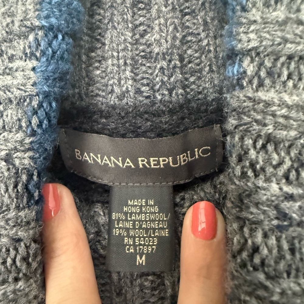 Banana Republic Turtleneck Sweater - Black and Gray Stripes Lamb Wool & Wool 🐑 - Picture 4 of 5